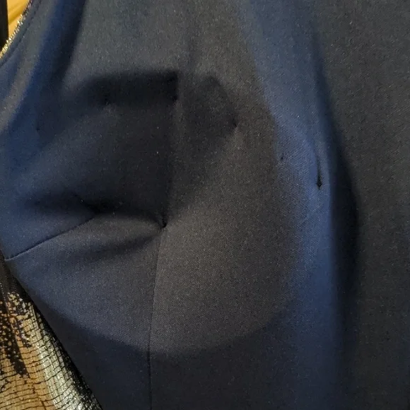 NWT! Betsy & Adam, Women's Metallic Print Halter Gown, Navy, Gold, Sz. 10 - Picture 6 of 10